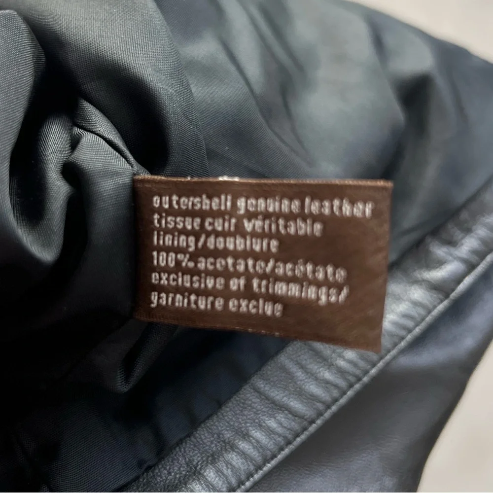 Danier Italian Leather Button Up Vest Black Size Large